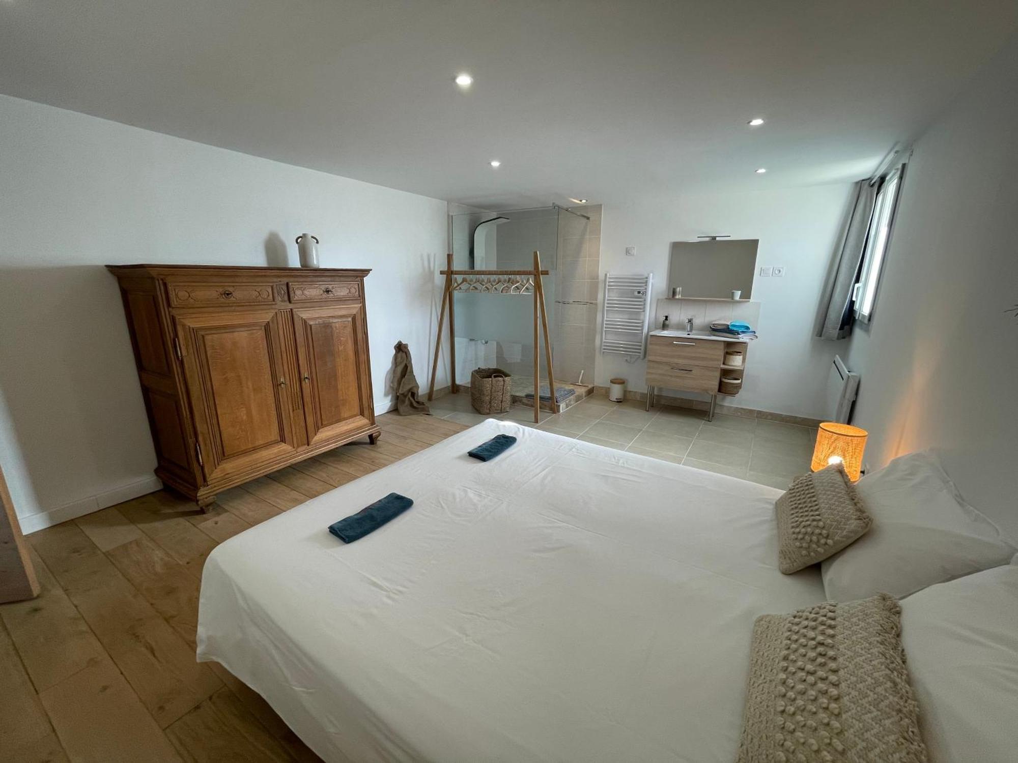 Sous Les Etoiles En Provence, Gite Les Bambous Lurs Exterior photo