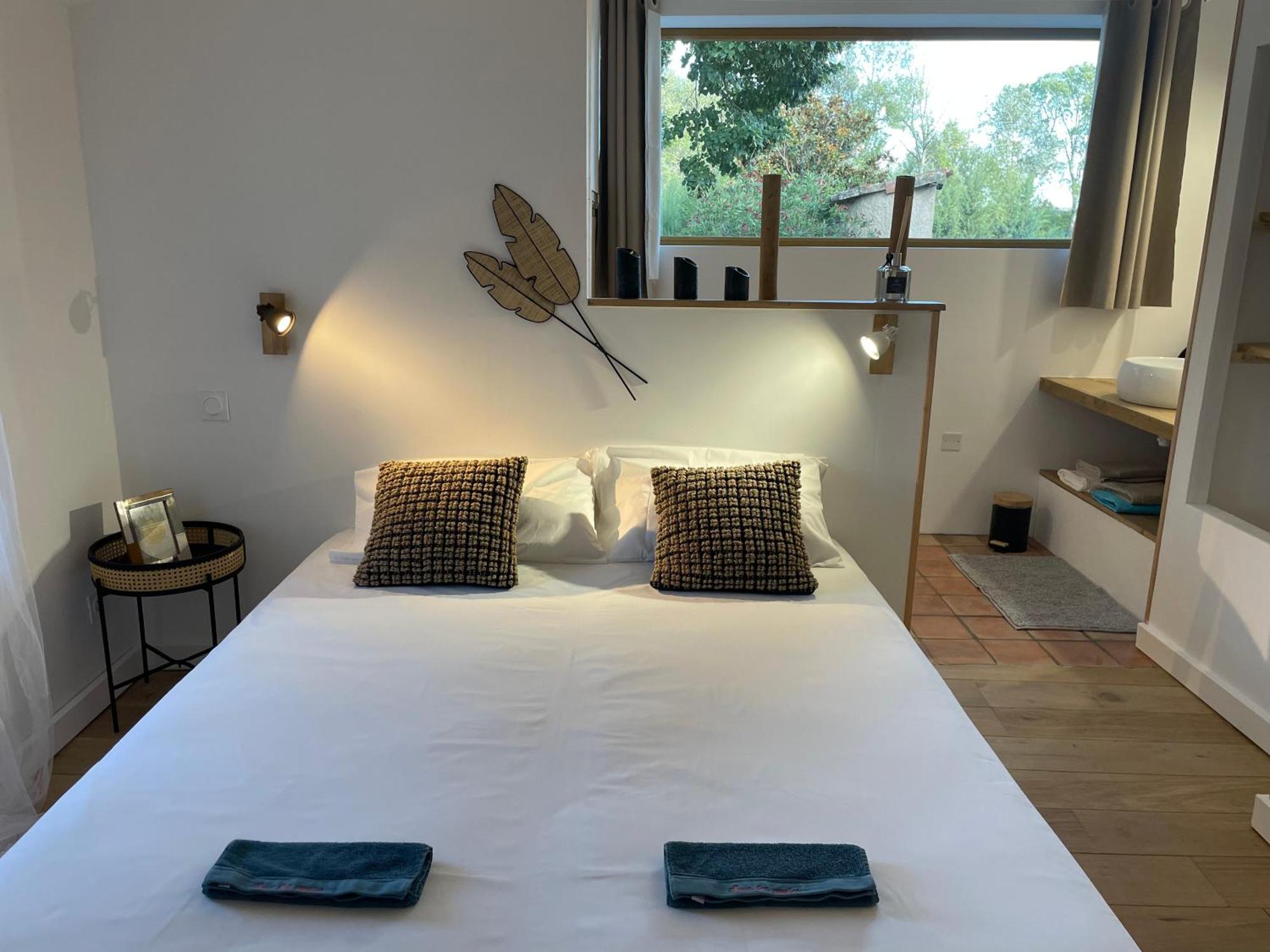 Sous Les Etoiles En Provence, Gite Les Bambous Lurs Exterior photo